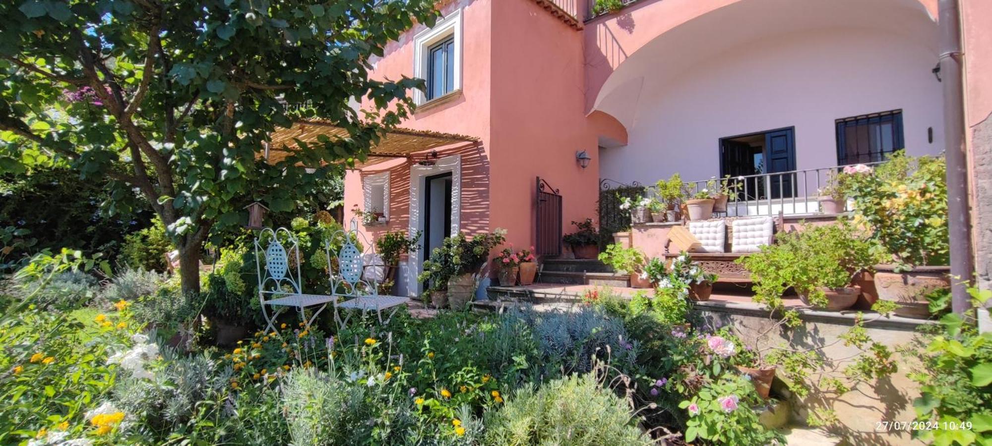 Lally'S Garden Bed & Breakfast Sorrento Exterior photo
